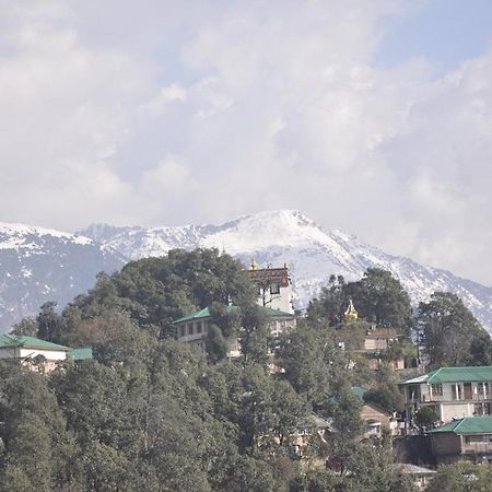 Oyo 28425 Dal Lake Resort Dharamshala Luaran gambar
